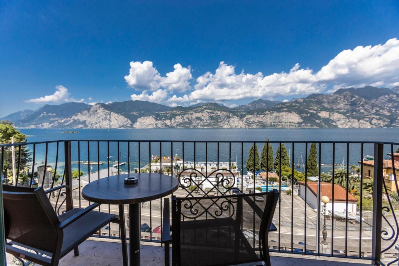 Appartamenti Capri Malcesine Exteriör bild