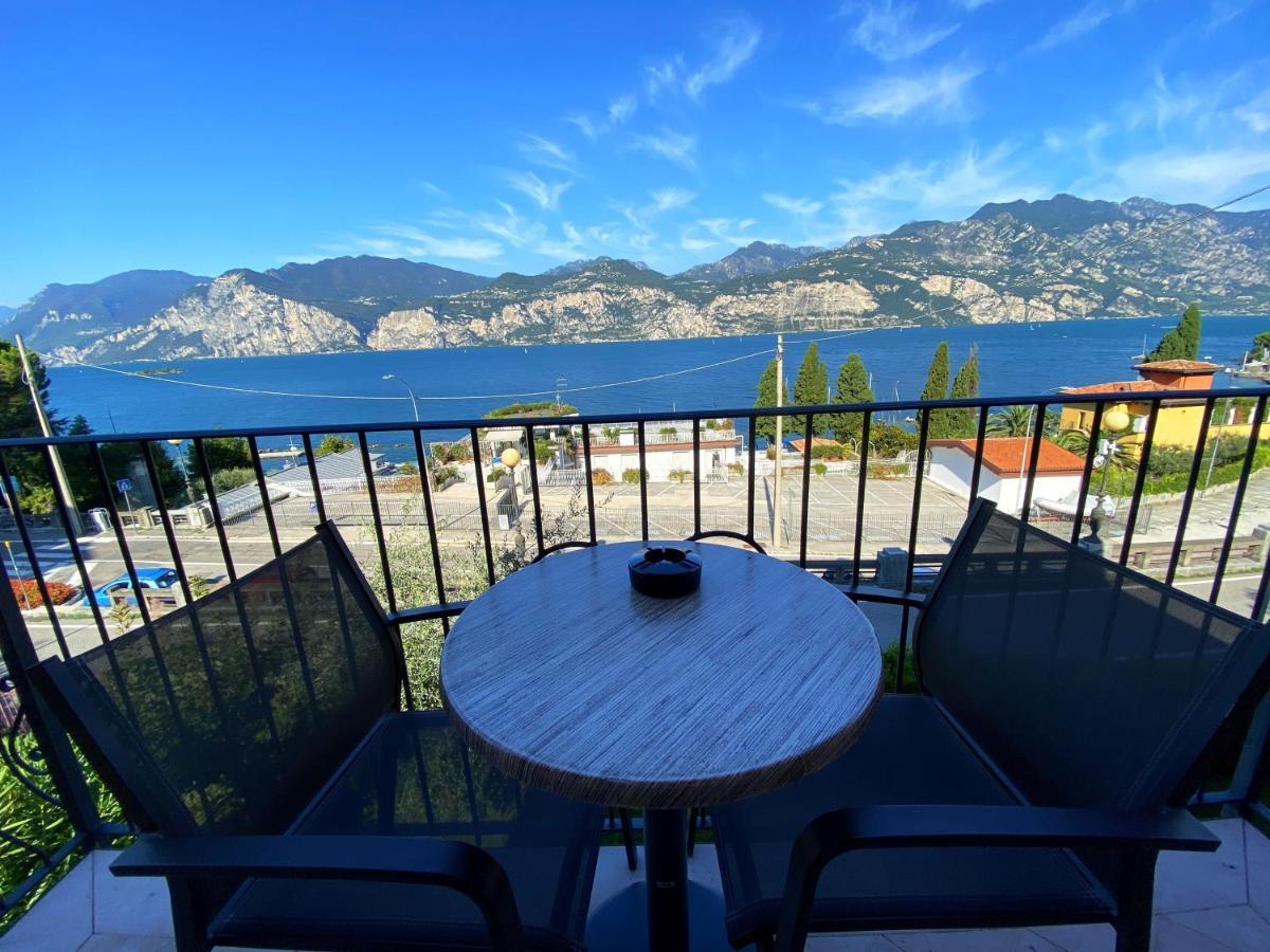 Appartamenti Capri Malcesine Exteriör bild